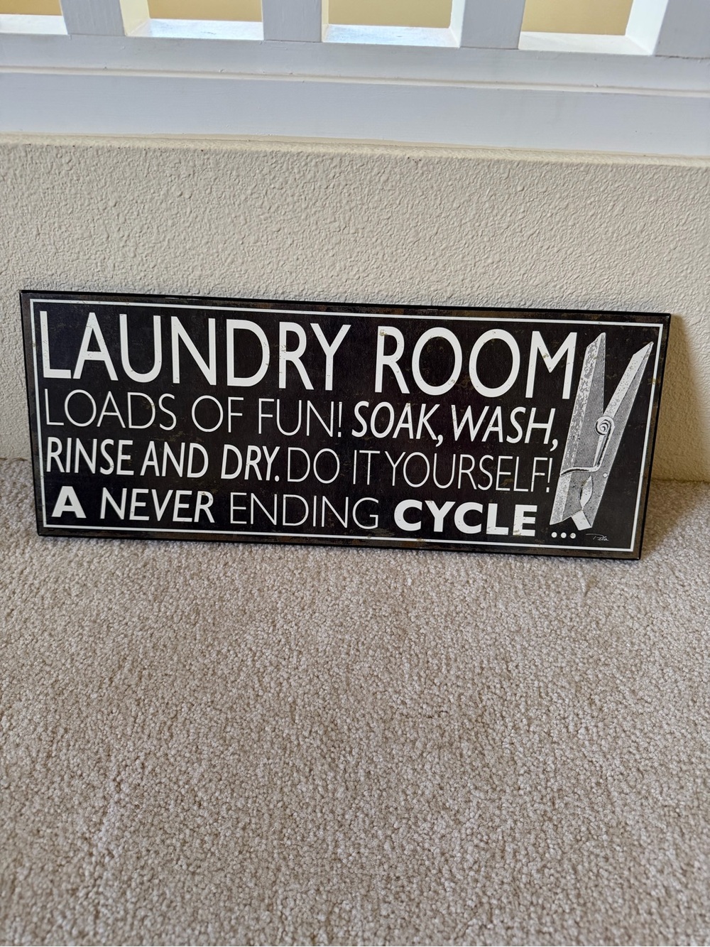 Vintage-Style Laundry Room Sign - Black & White Text 20x8